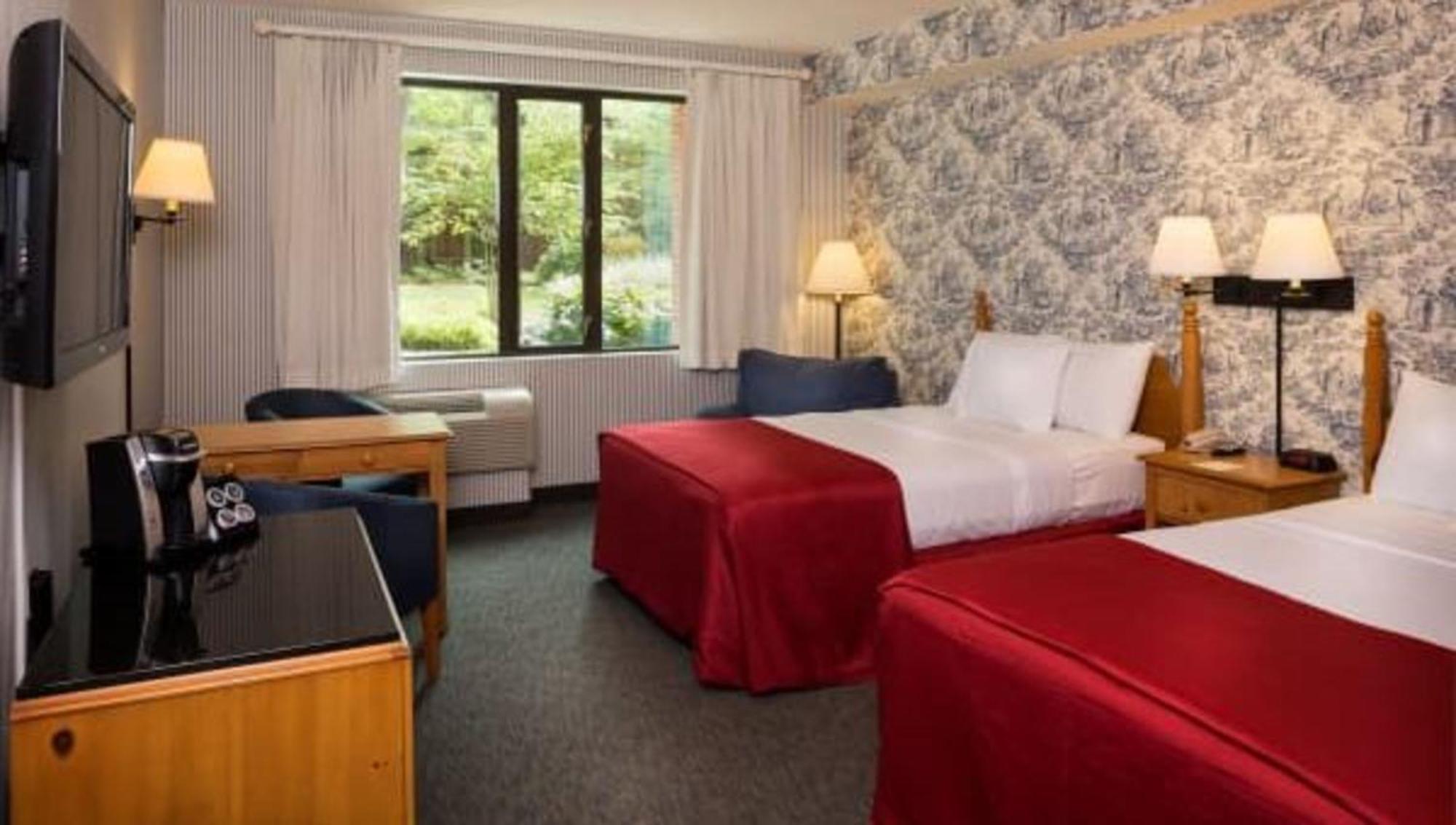 Williamsburg Woodlands Hotel & Suites, An Official Colonial Williamsburg Hotel Esterno foto